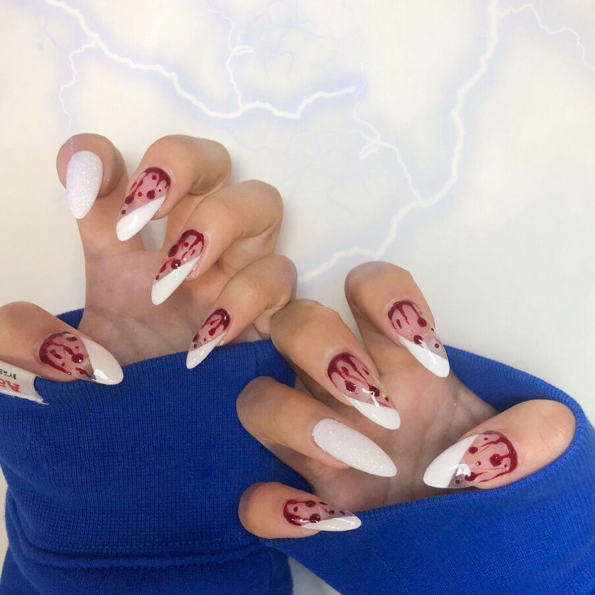 Beautiful Vintage Nail Set 10 Pieces