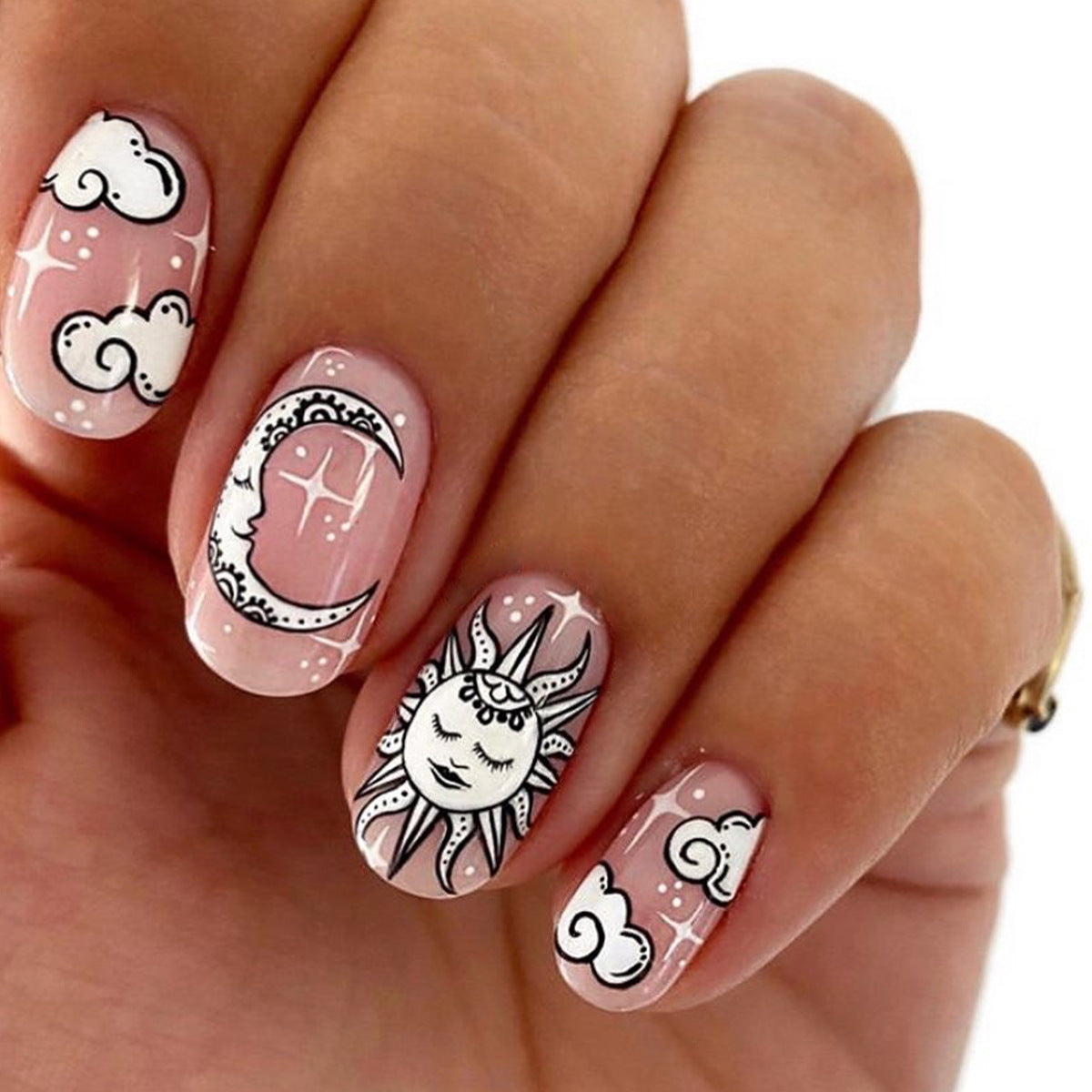 Beautiful Gothic Nail Set 10 Pieces