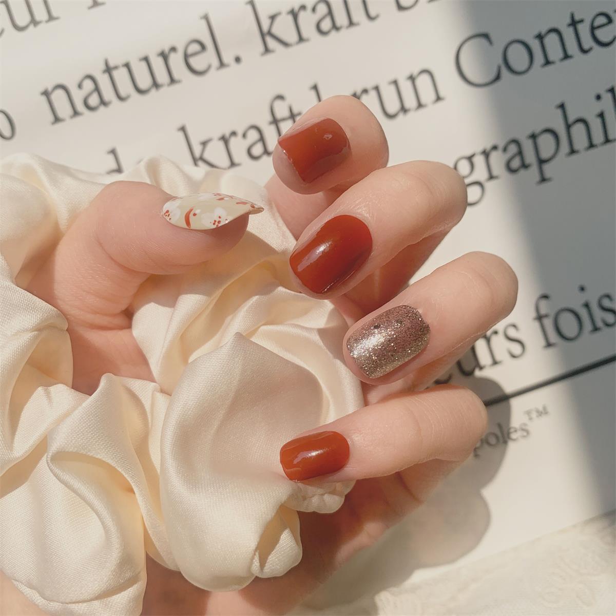 Handcrafted Geometric Nail Set 10 Pieces