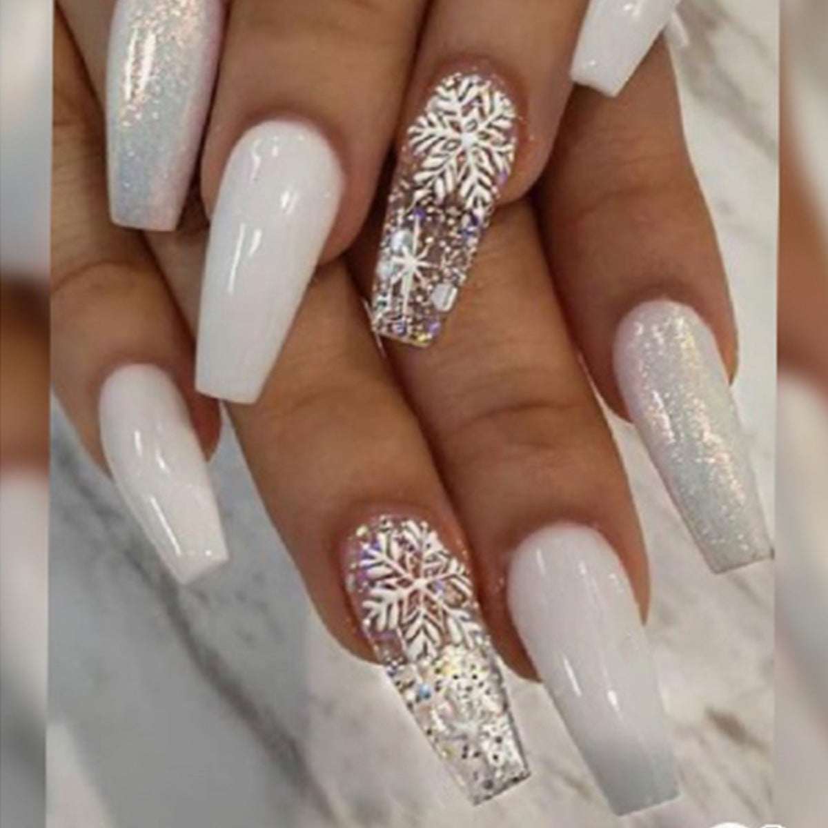 Handcrafted Festive Nail Set 10 Pieces