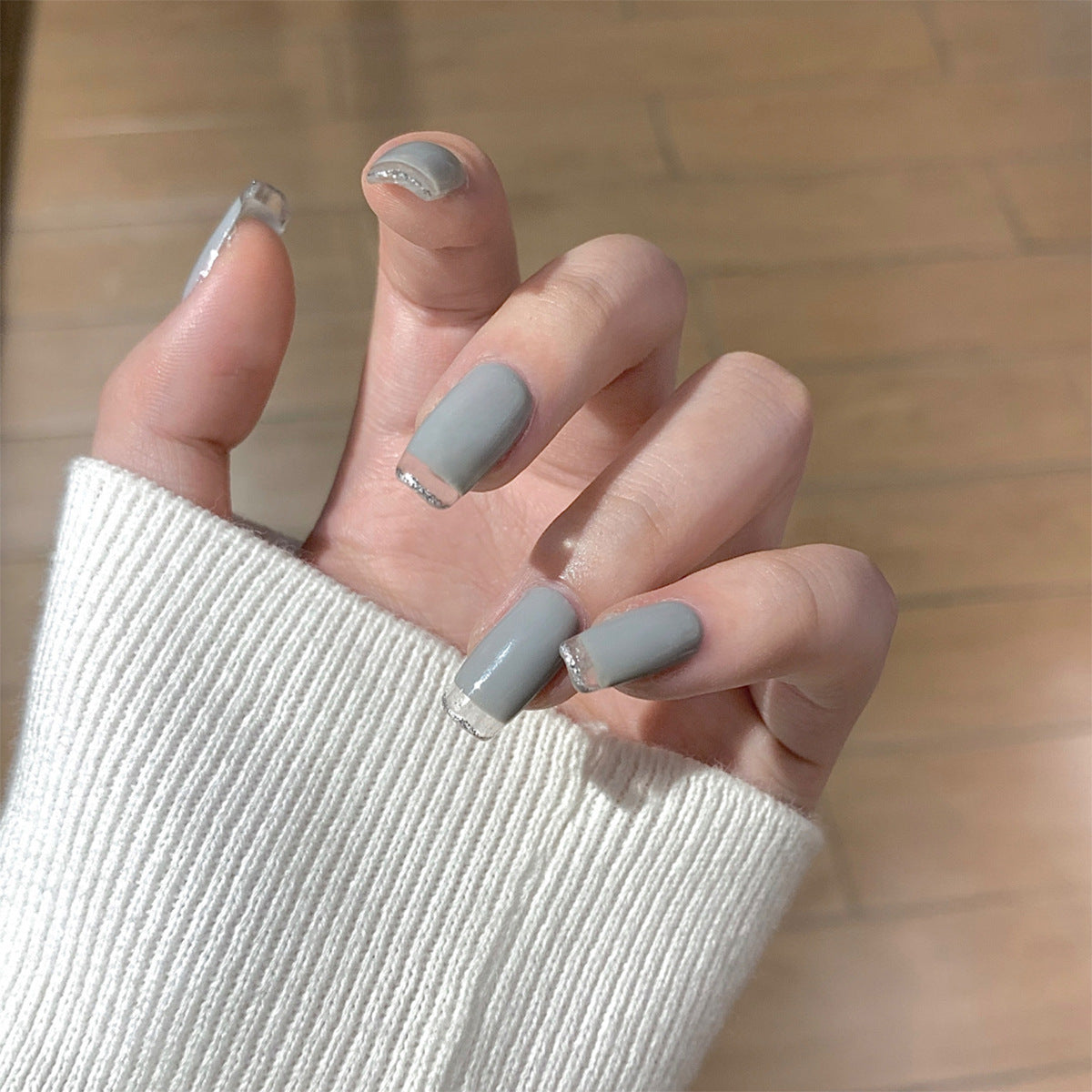 Stunning Floral Nail Set 10 Pieces