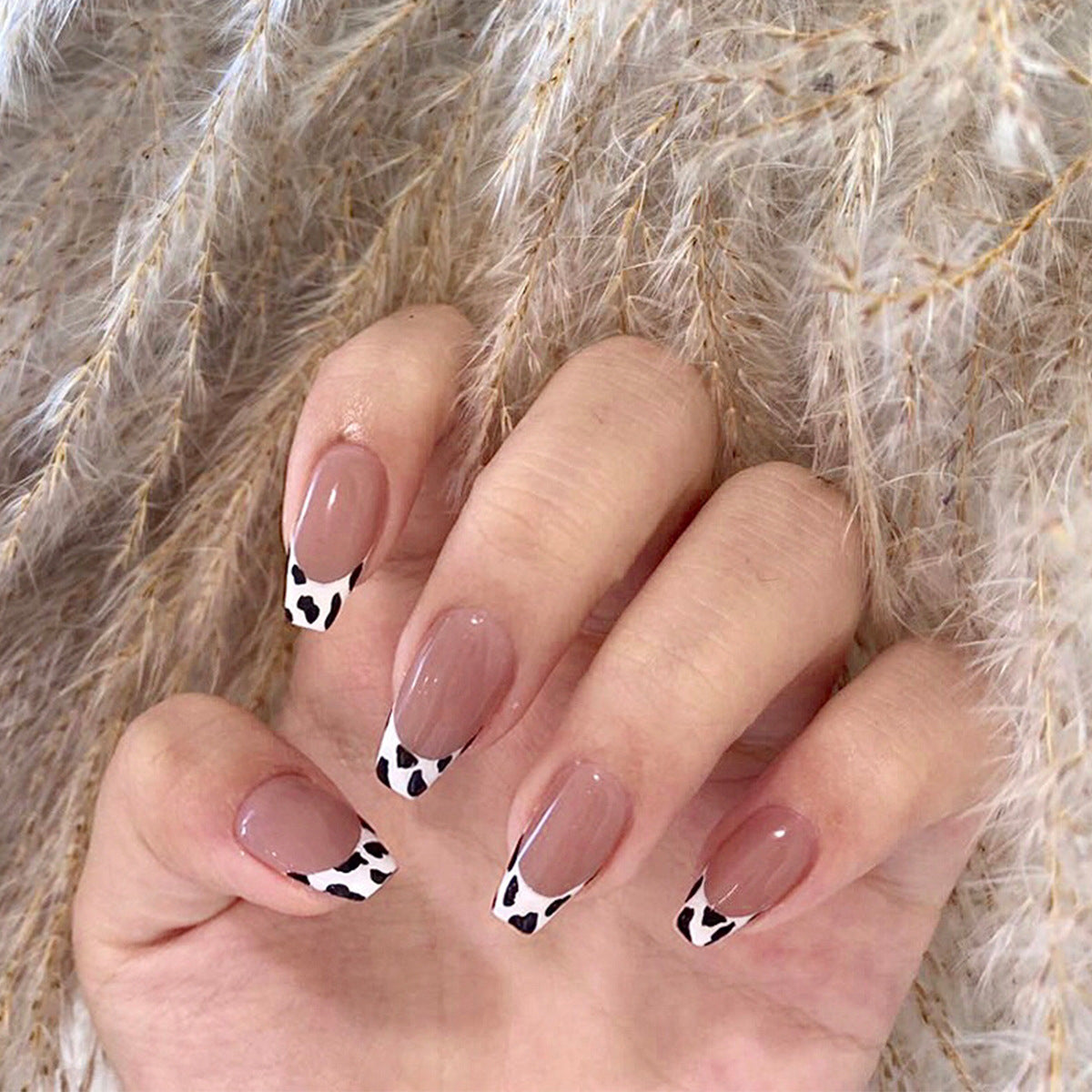 Beautiful Gothic Nail Set 10 Pieces