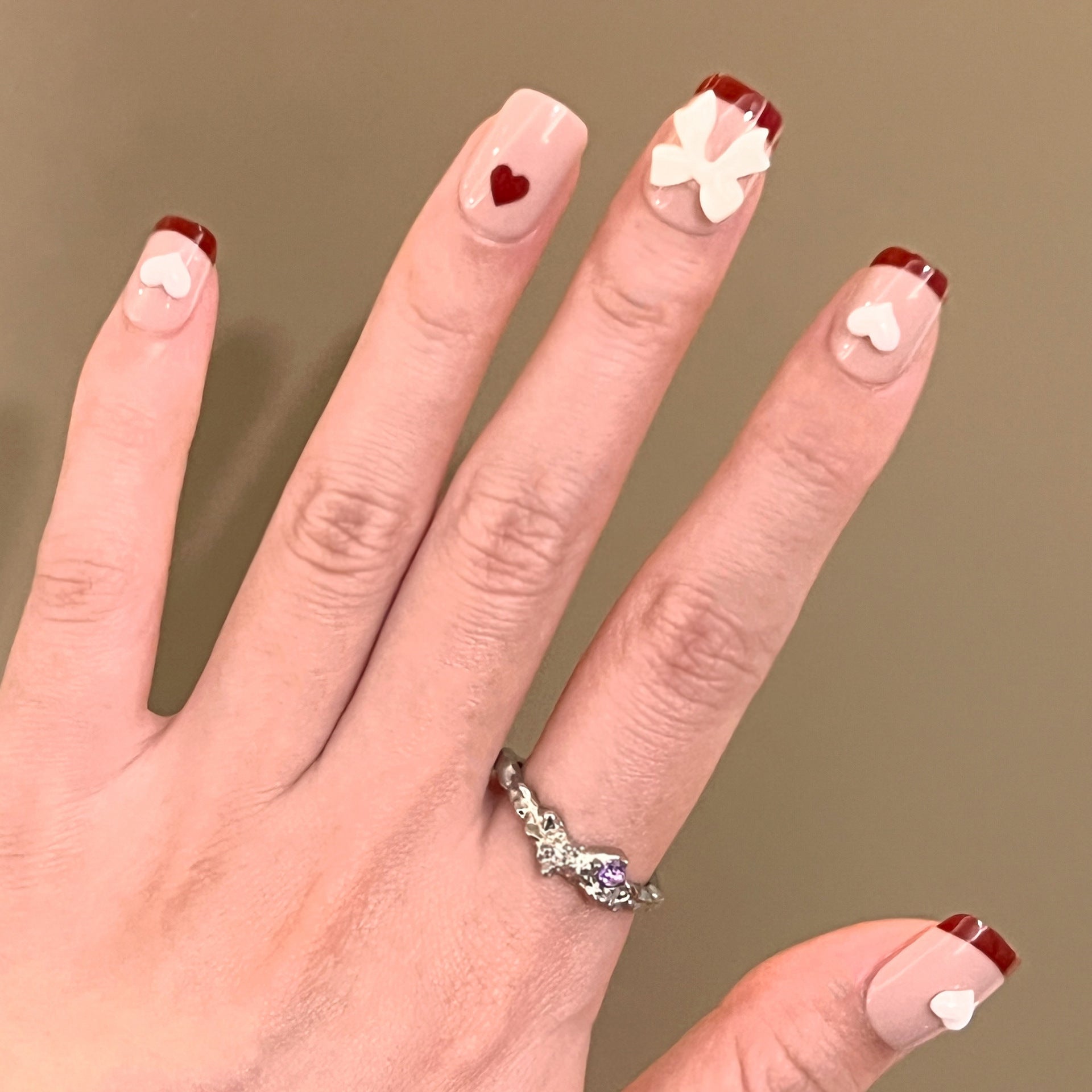 Stunning Winter Nail Set 10 Pieces