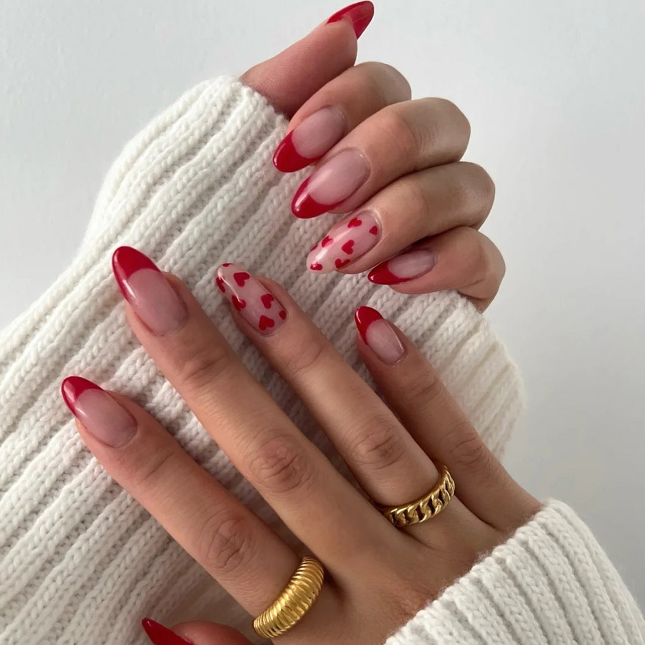 Beautiful Valentine Nail Set 10 Pieces