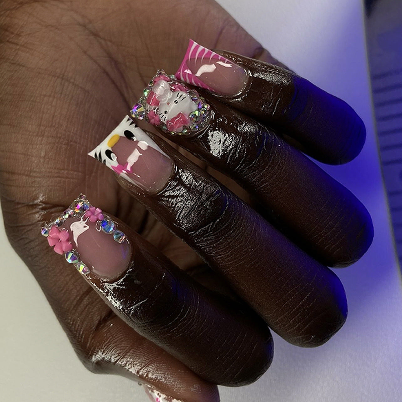 Abstract Designer Nail Set 10 Pieces