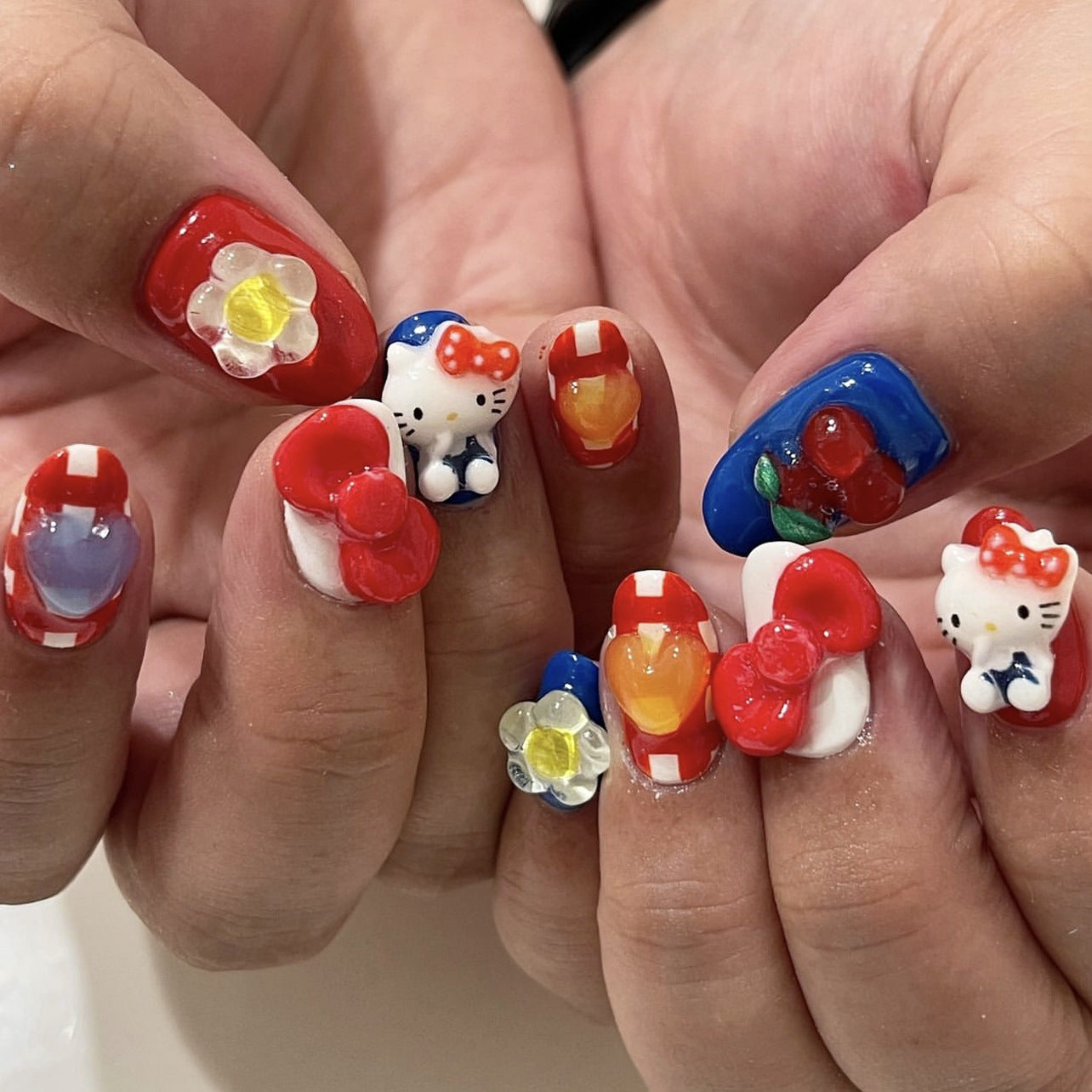 Stunning Crystal Nail Set 10 Pieces