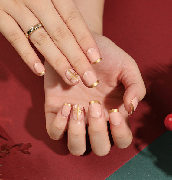 Gothic Press-On Nails 10 Pieces