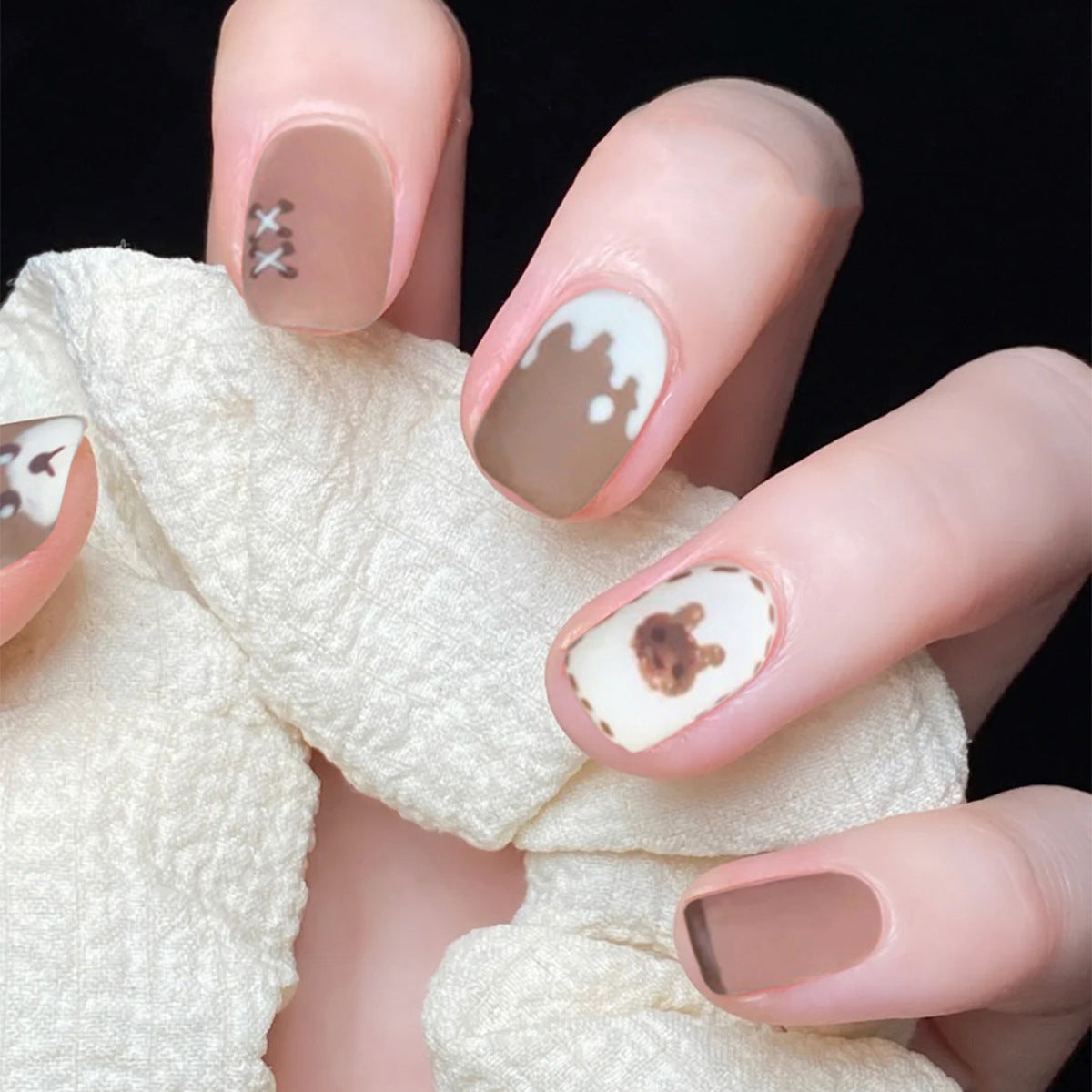 Vintage Nail Set 10 Pieces