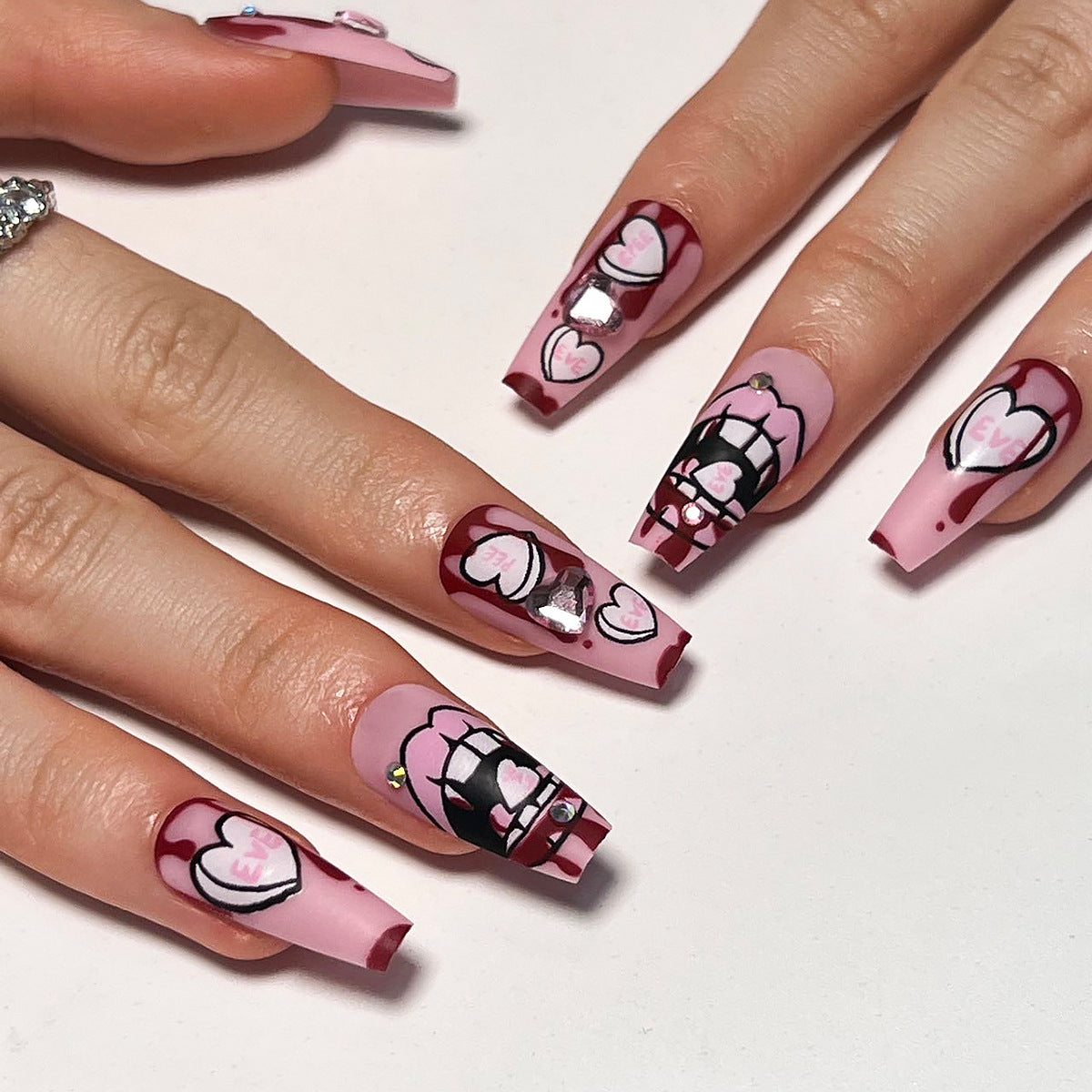 Nude Designer Nail Set 10 Pieces