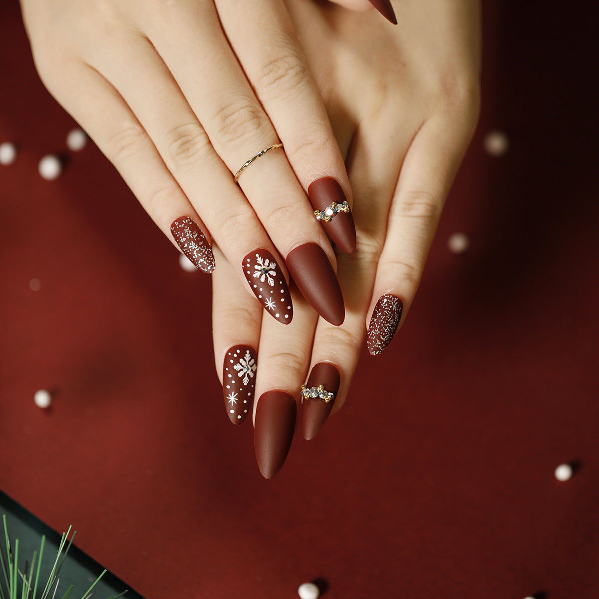 Gothic Press-On Nails 10 Pieces