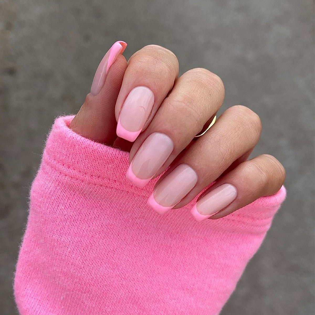 Beautiful Valentine Nail Set 10 Pieces