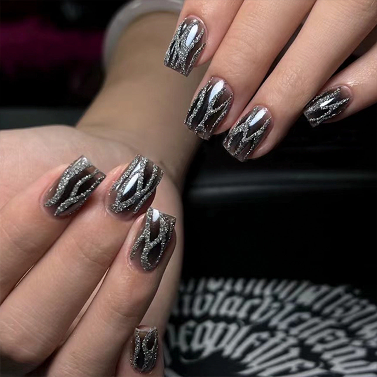 Stunning Winter Nail Set 10 Pieces