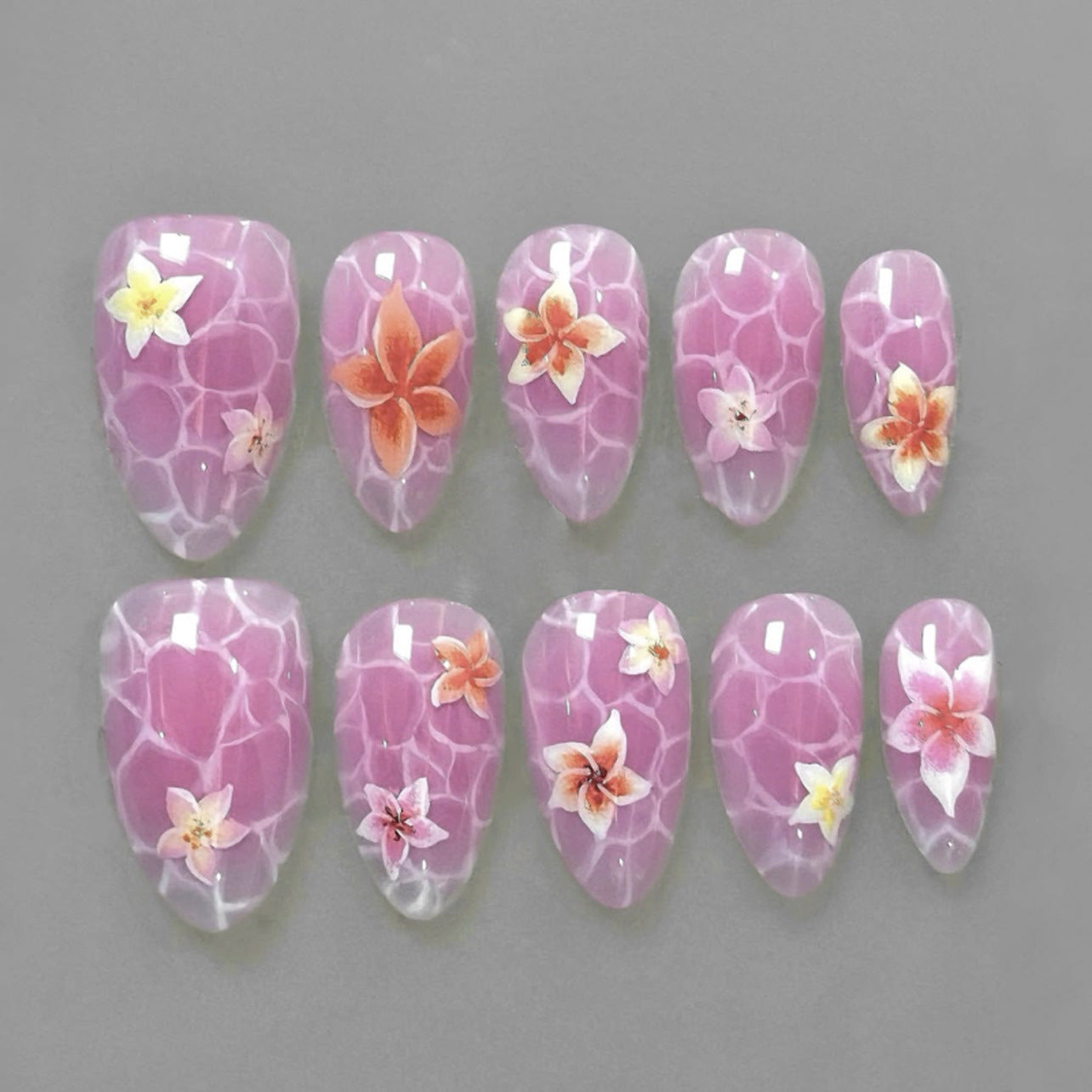 Beautiful Geometric Nail Set 10 Pieces
