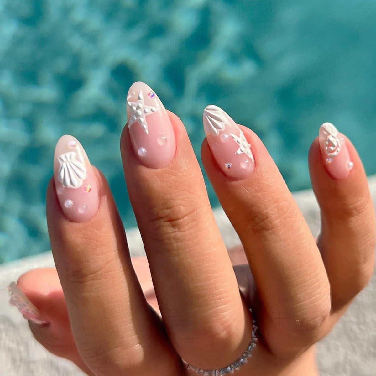 Stunning Bridal Nail Set 10 Pieces