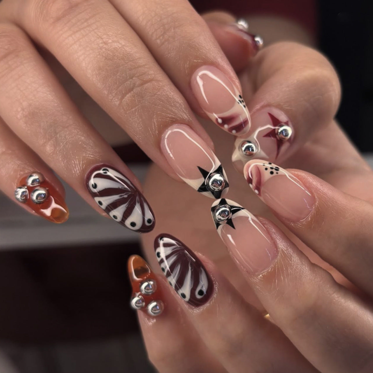 Beautiful Bohemian Nail Set 10 Pieces