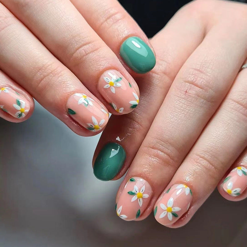 Stunning Eastern Nail Set 10 Pieces