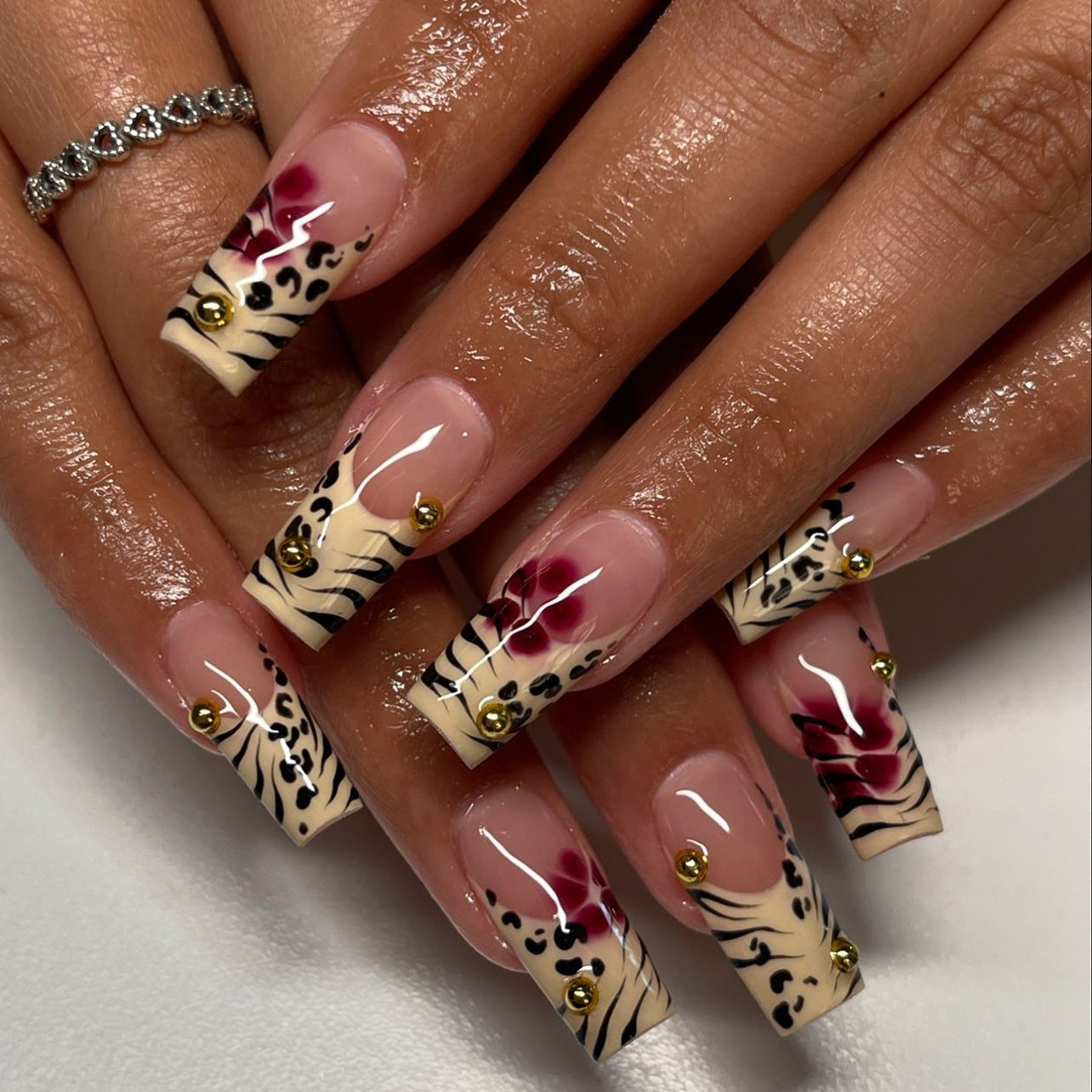 Handcrafted Valentine Nail Set 10 Pieces
