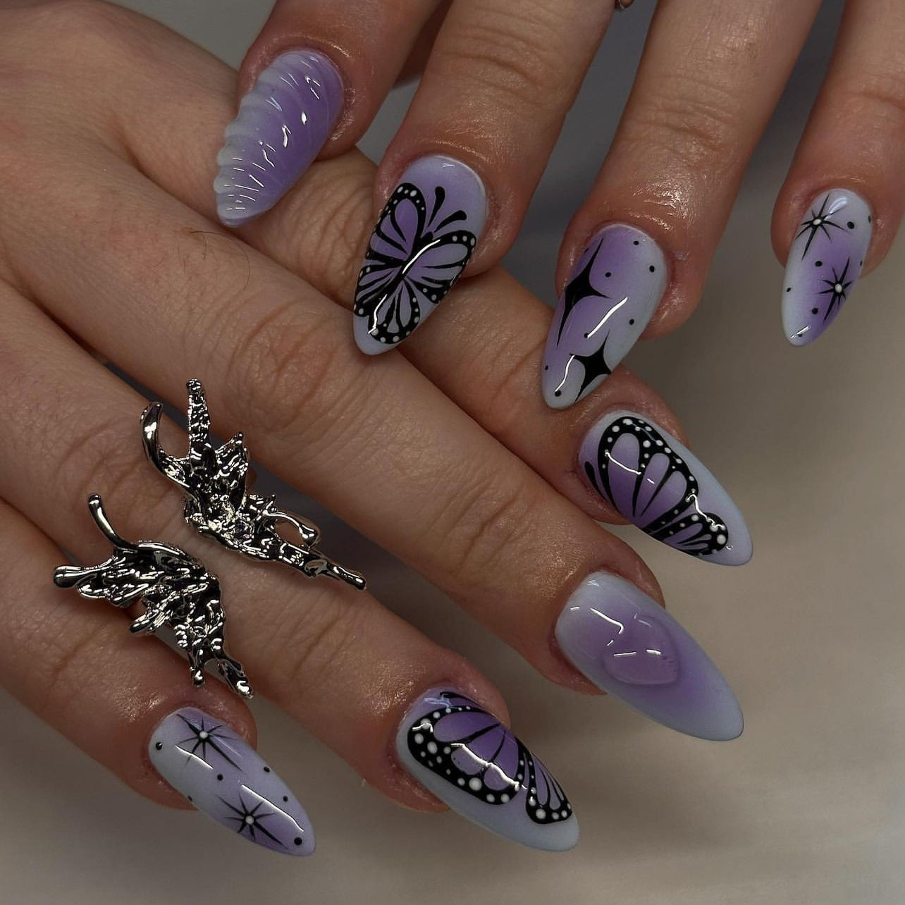 Pearl Nail Set 10 Pieces
