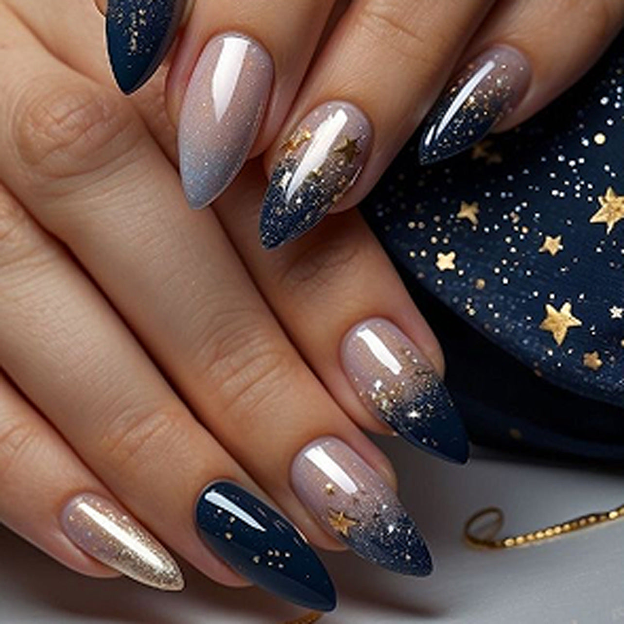 Bold Designer Nail Set 10 Pieces