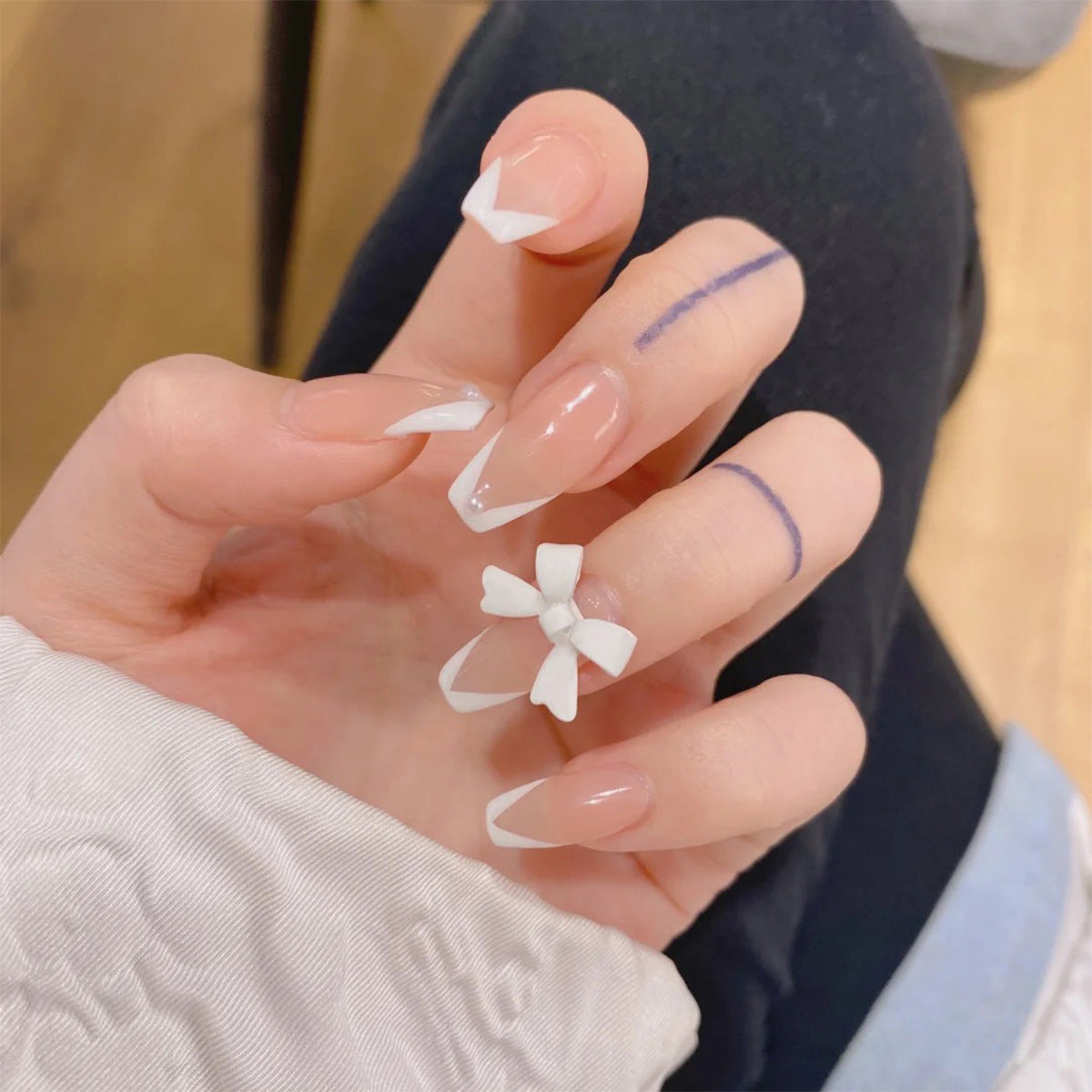 Pearl Designer Nail Set 10 Pieces