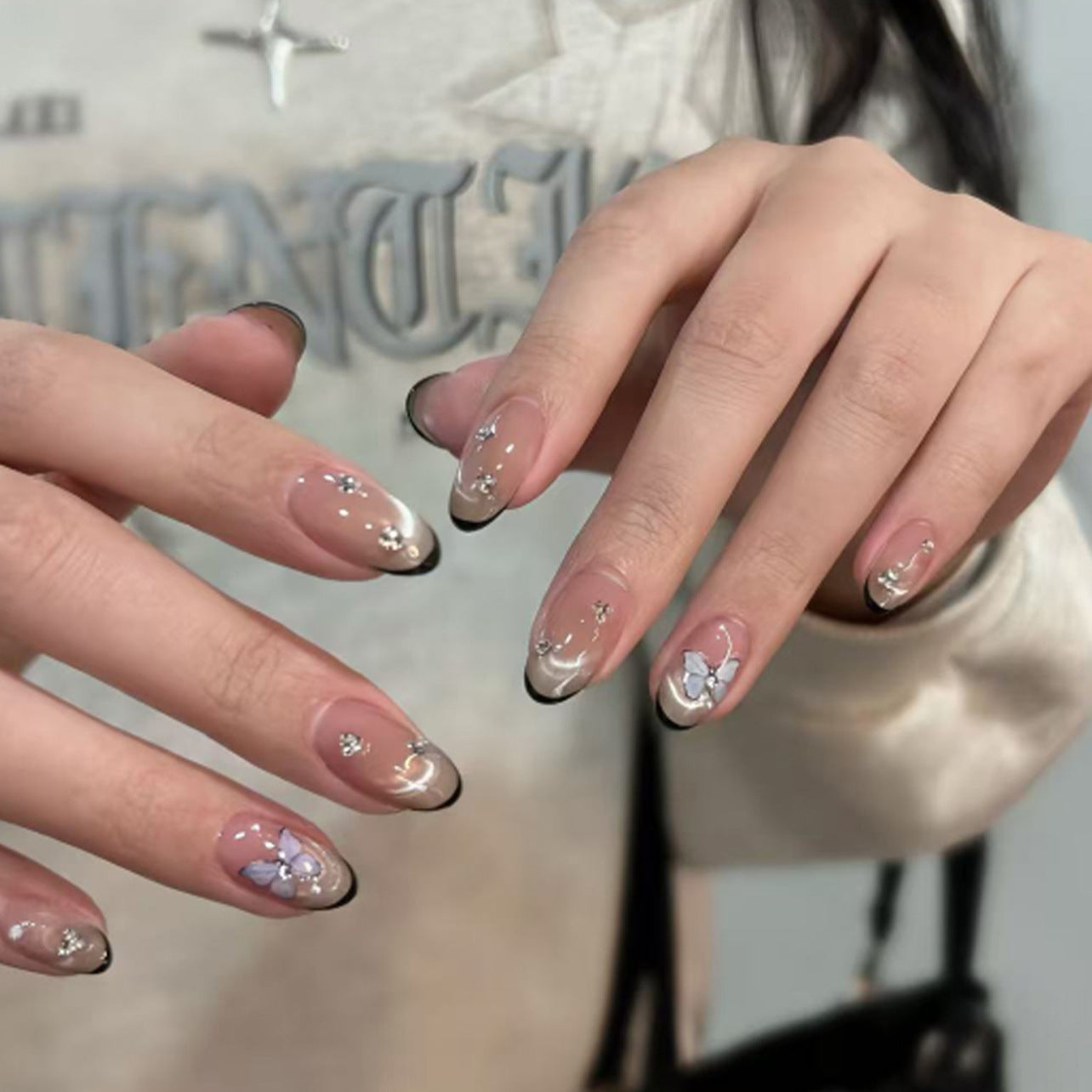 Festive Press-On Nails 10 Pieces