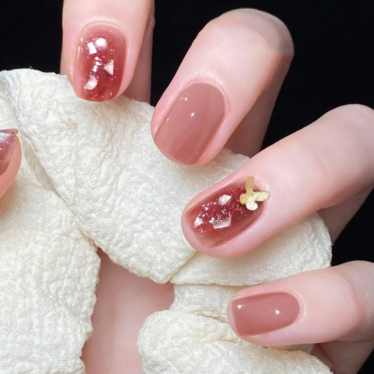 Beautiful Bridal Nail Set 10 Pieces