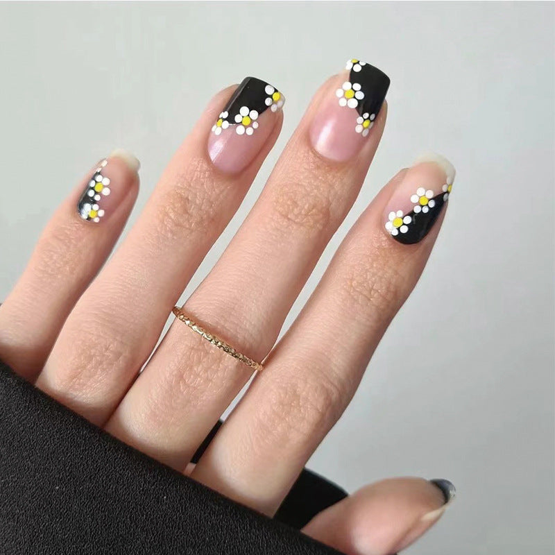 Stunning Valentine Nail Set 10 Pieces