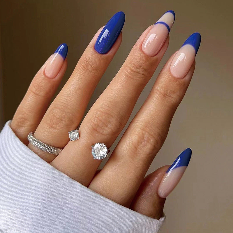 Pearl Press-On Nails 10 Pieces