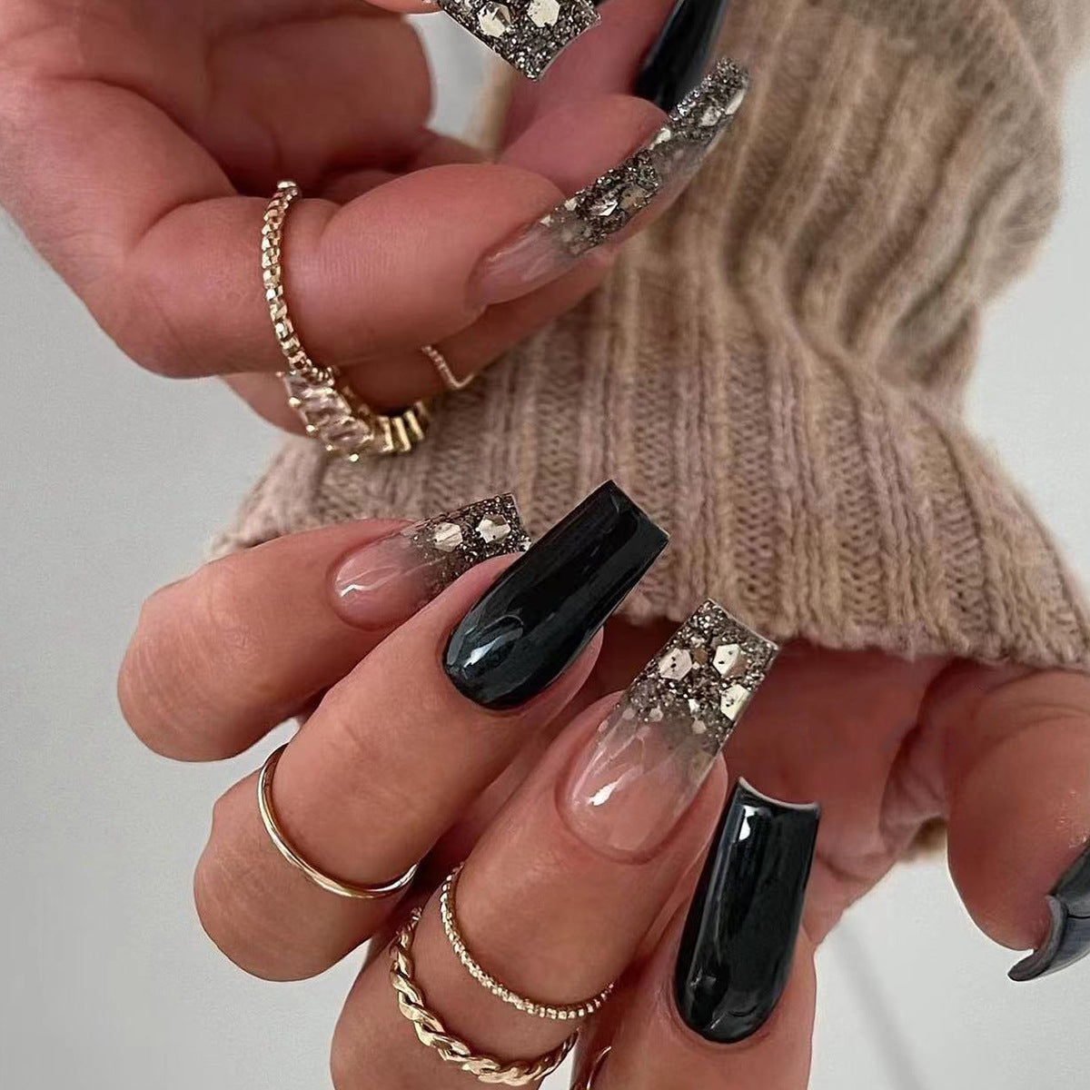 Stunning Crystal Nail Set 10 Pieces