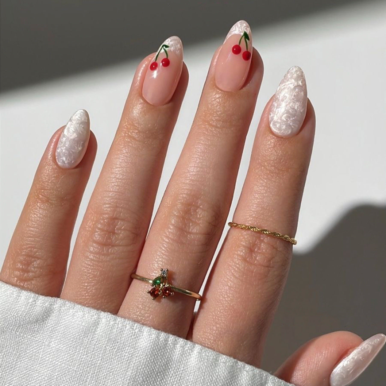 Beautiful Modern Nail Set 10 Pieces