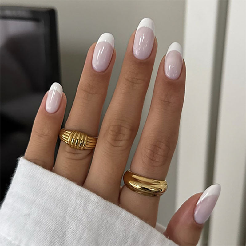 Beautiful Elegant Nail Set 10 Pieces