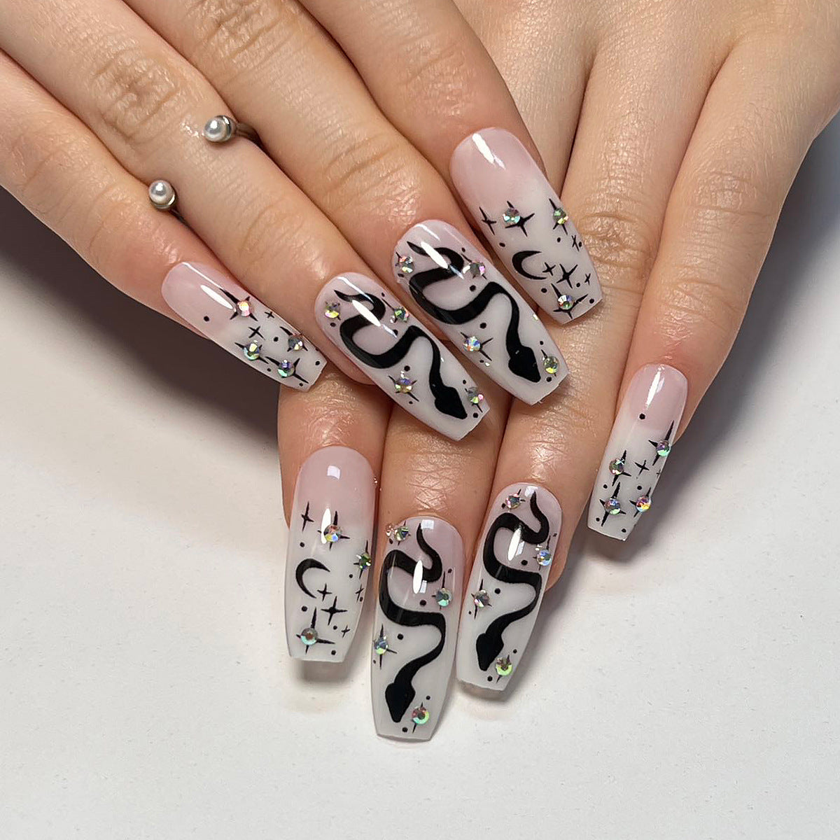 Beautiful Geometric Nail Set 10 Pieces