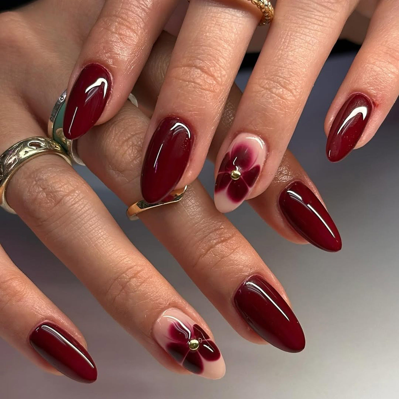 Chic Designer Nail Set 10 Pieces
