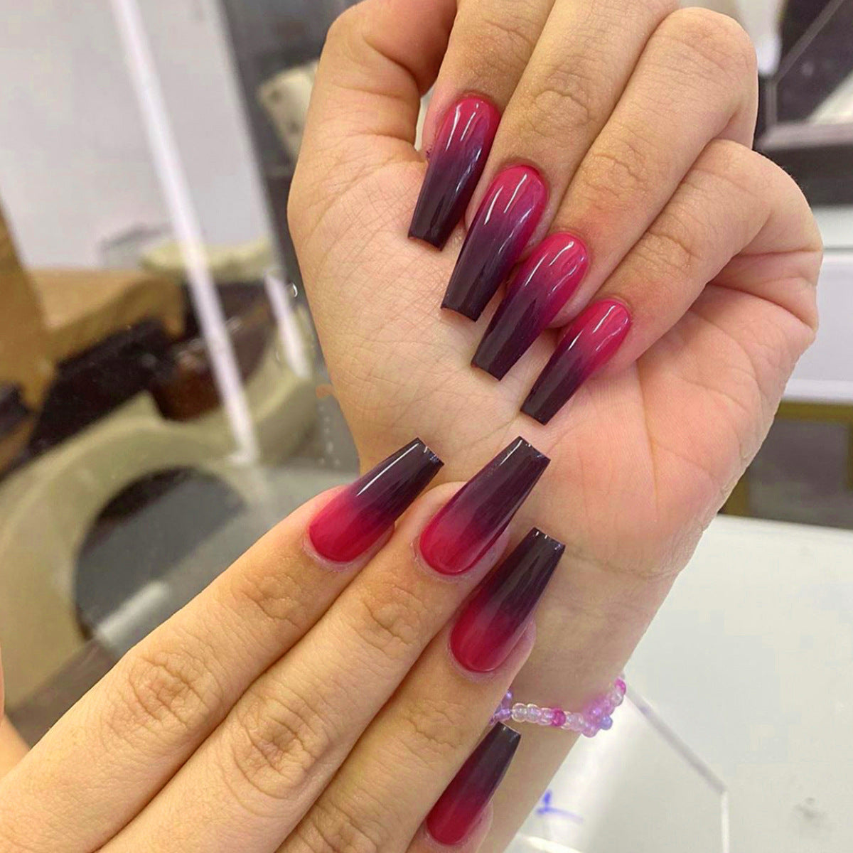 Beautiful Elegant Nail Set 10 Pieces