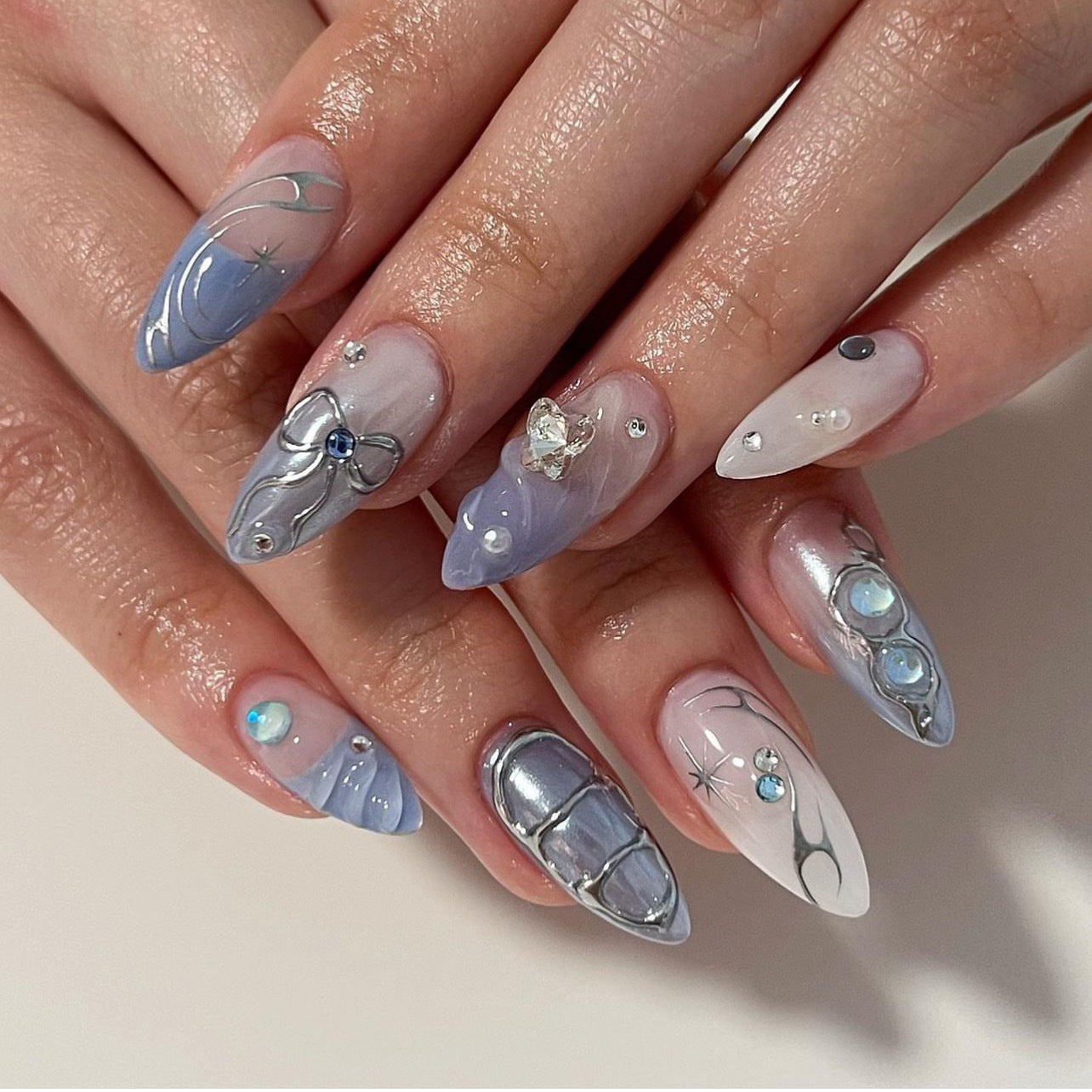 Valentine Press-On Nails 10 Pieces