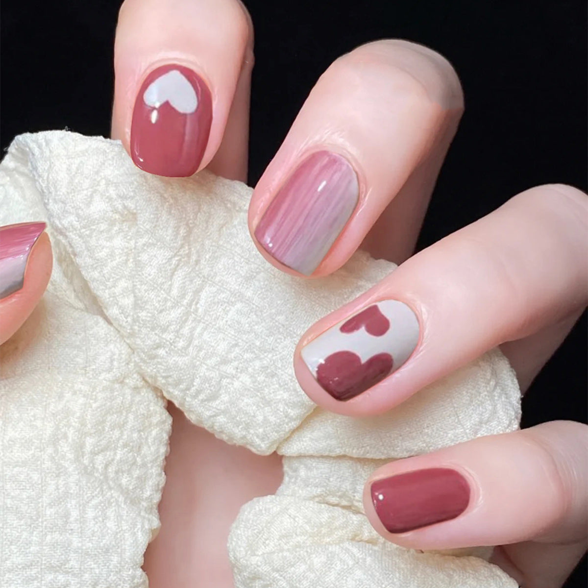 Beautiful Modern Nail Set 10 Pieces