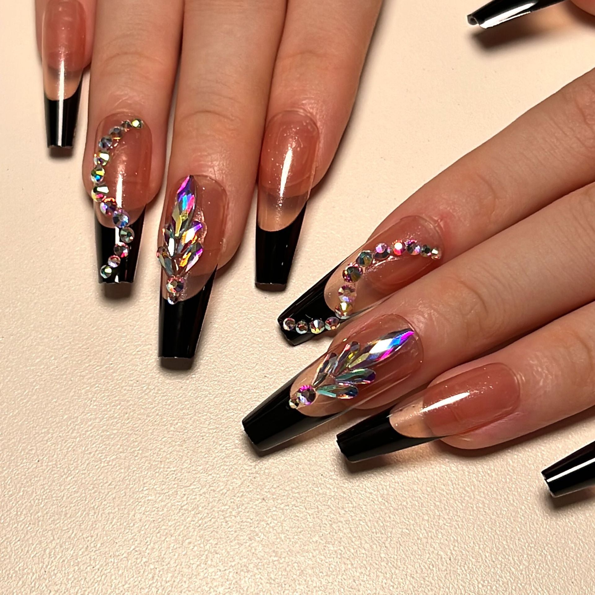 Beautiful Valentine Nail Set 10 Pieces
