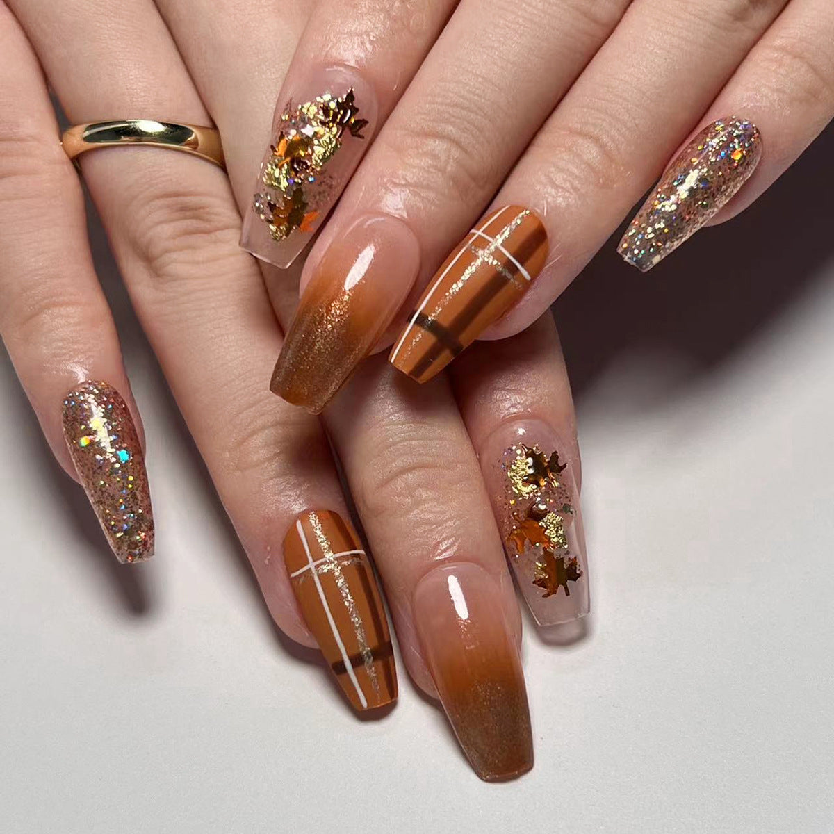 Luxury Nail Set 10 Pieces