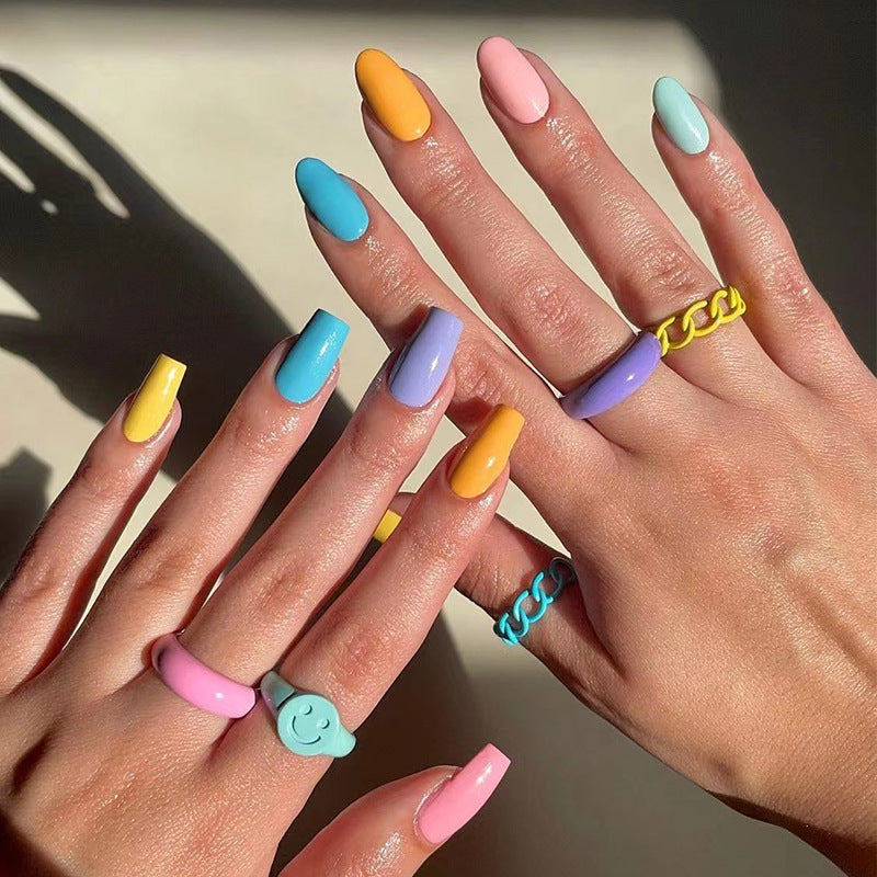Beautiful Bold Nail Set 10 Pieces