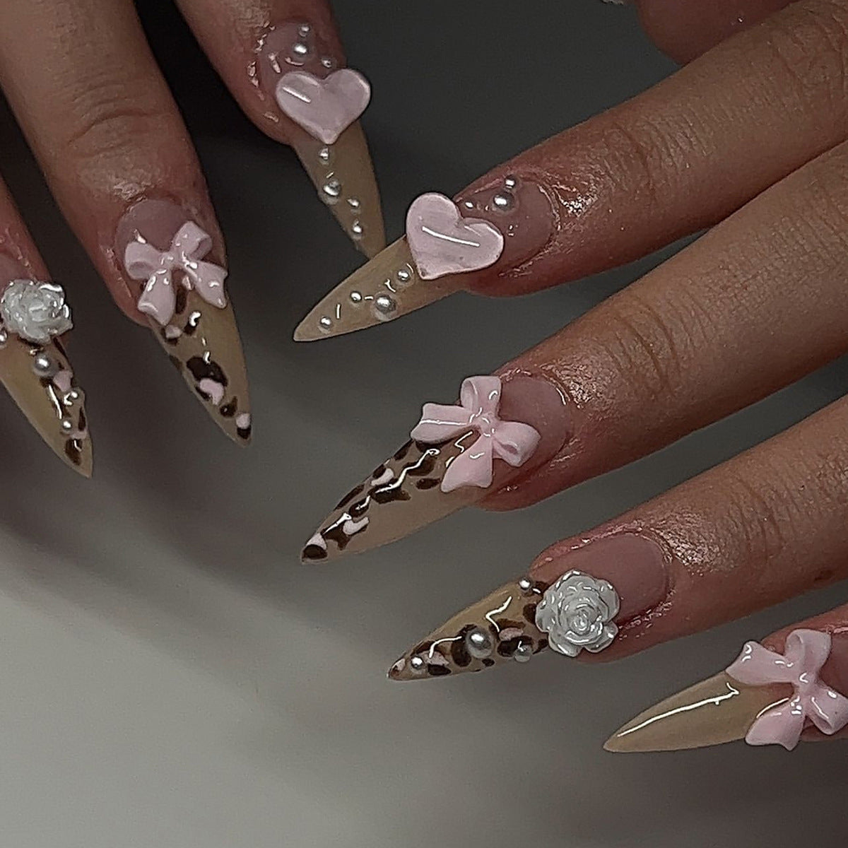 Bridal Press-On Nails 10 Pieces