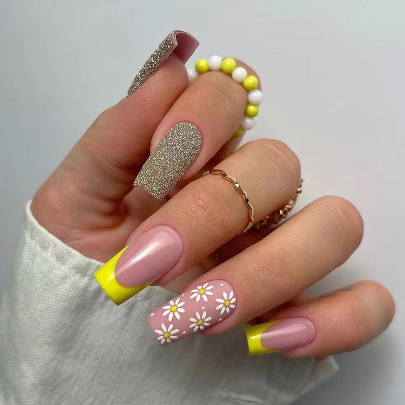 Beautiful Glossy Nail Set 10 Pieces