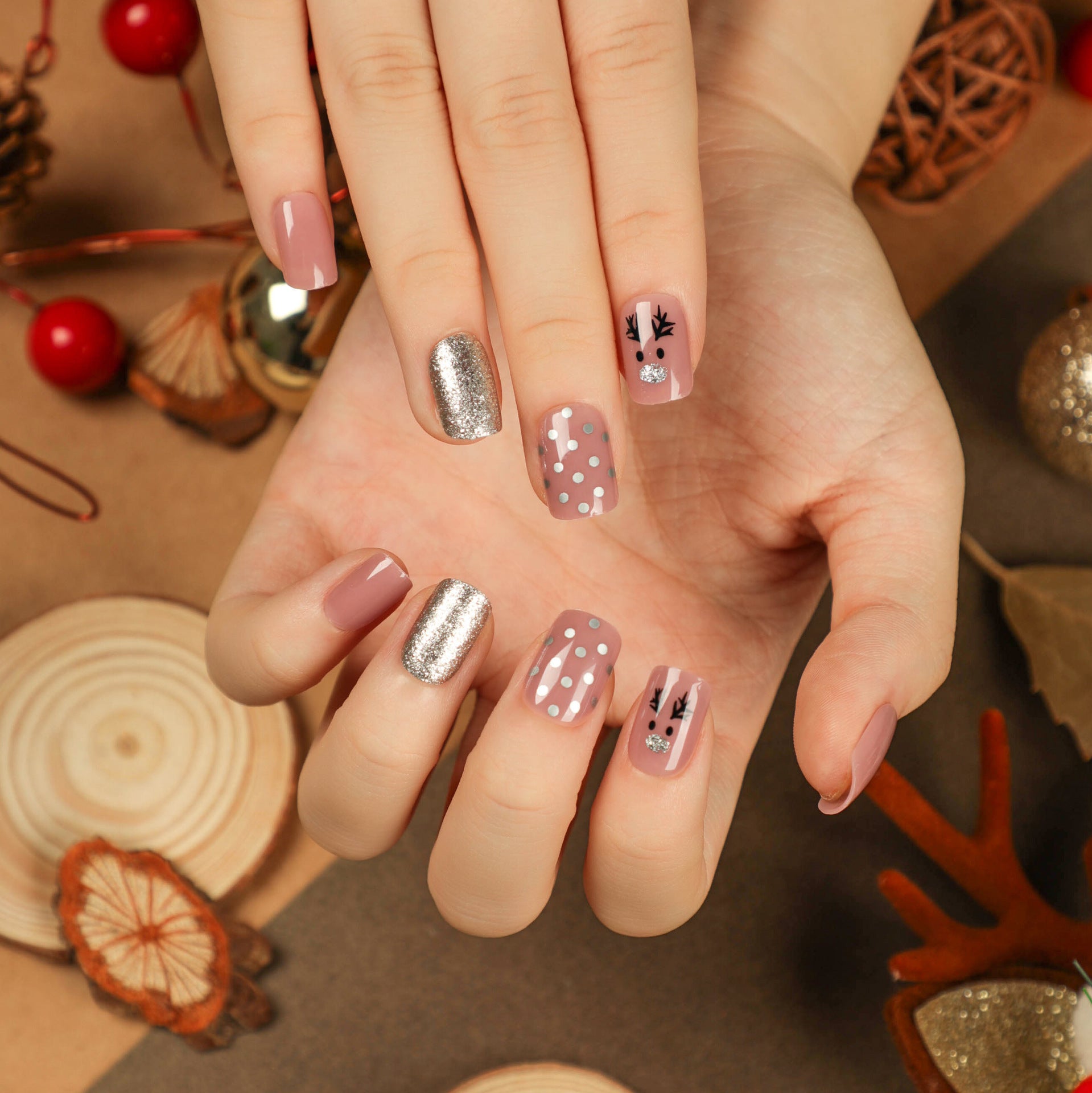 Handcrafted Classic Nail Set 10 Pieces