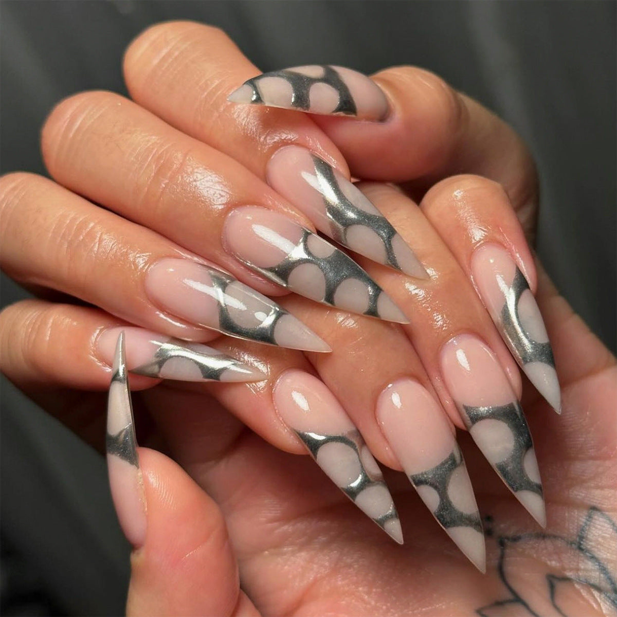 Bold Nail Set 10 Pieces