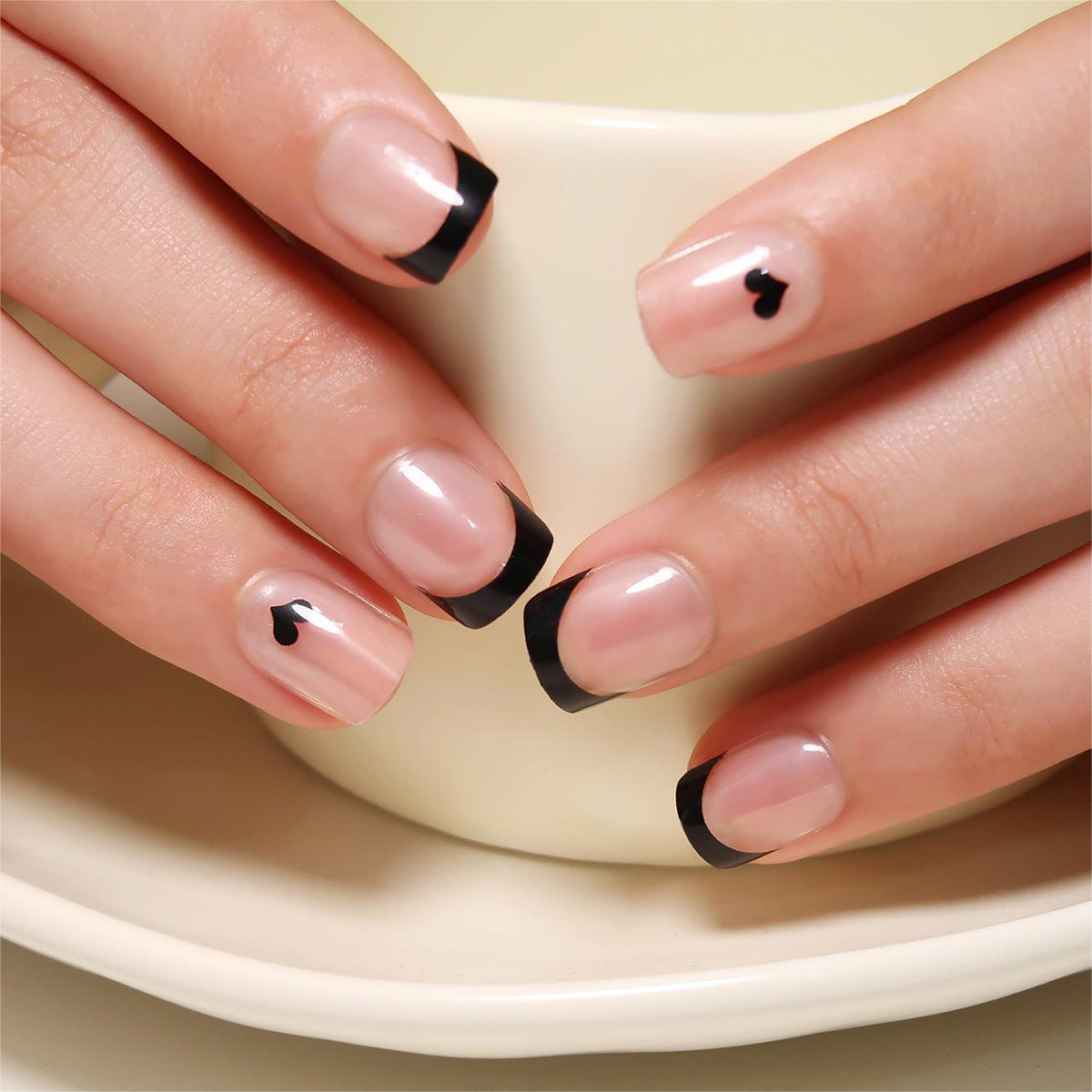 Stunning Minimalist Nail Set 10 Pieces