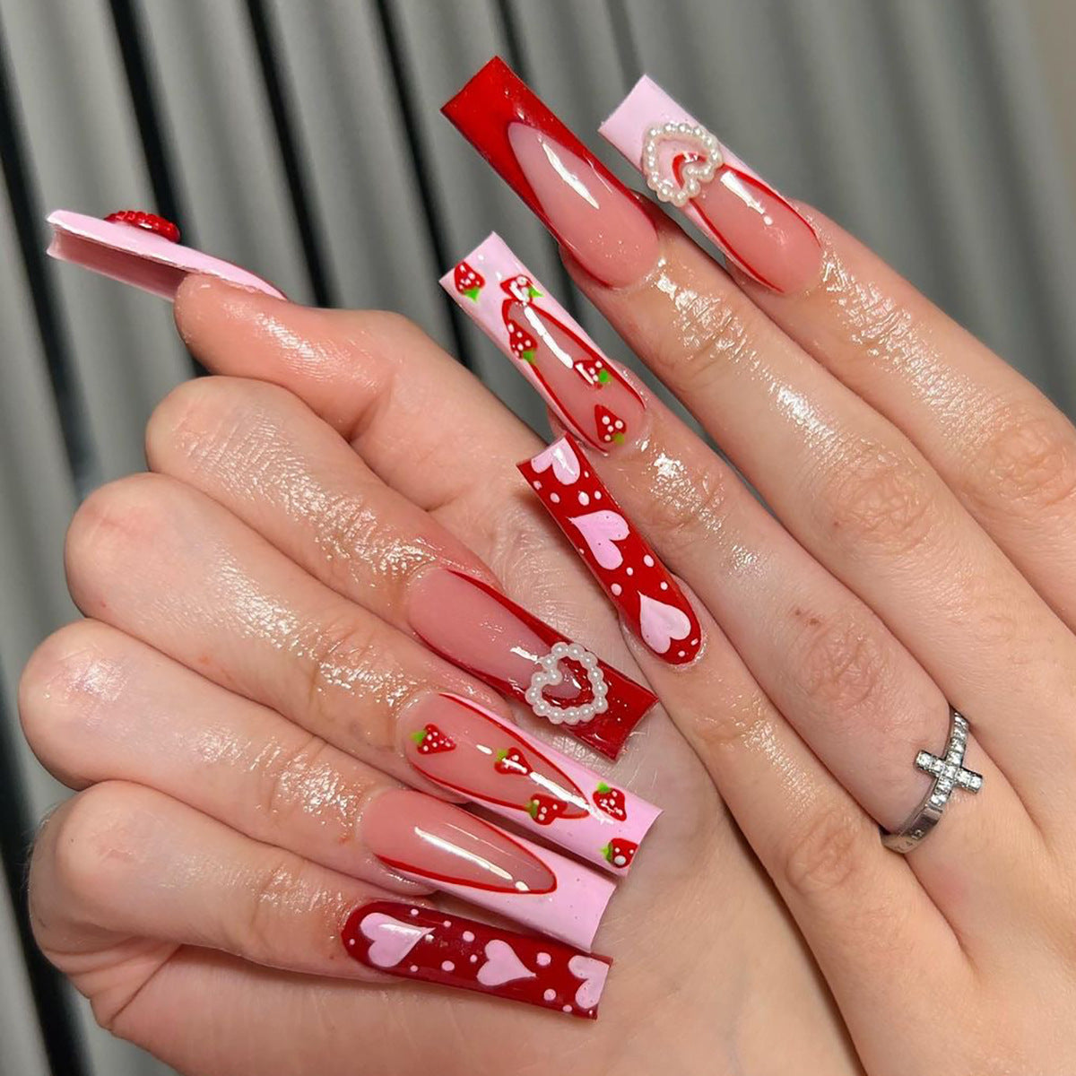 Pearl Nail Set 10 Pieces
