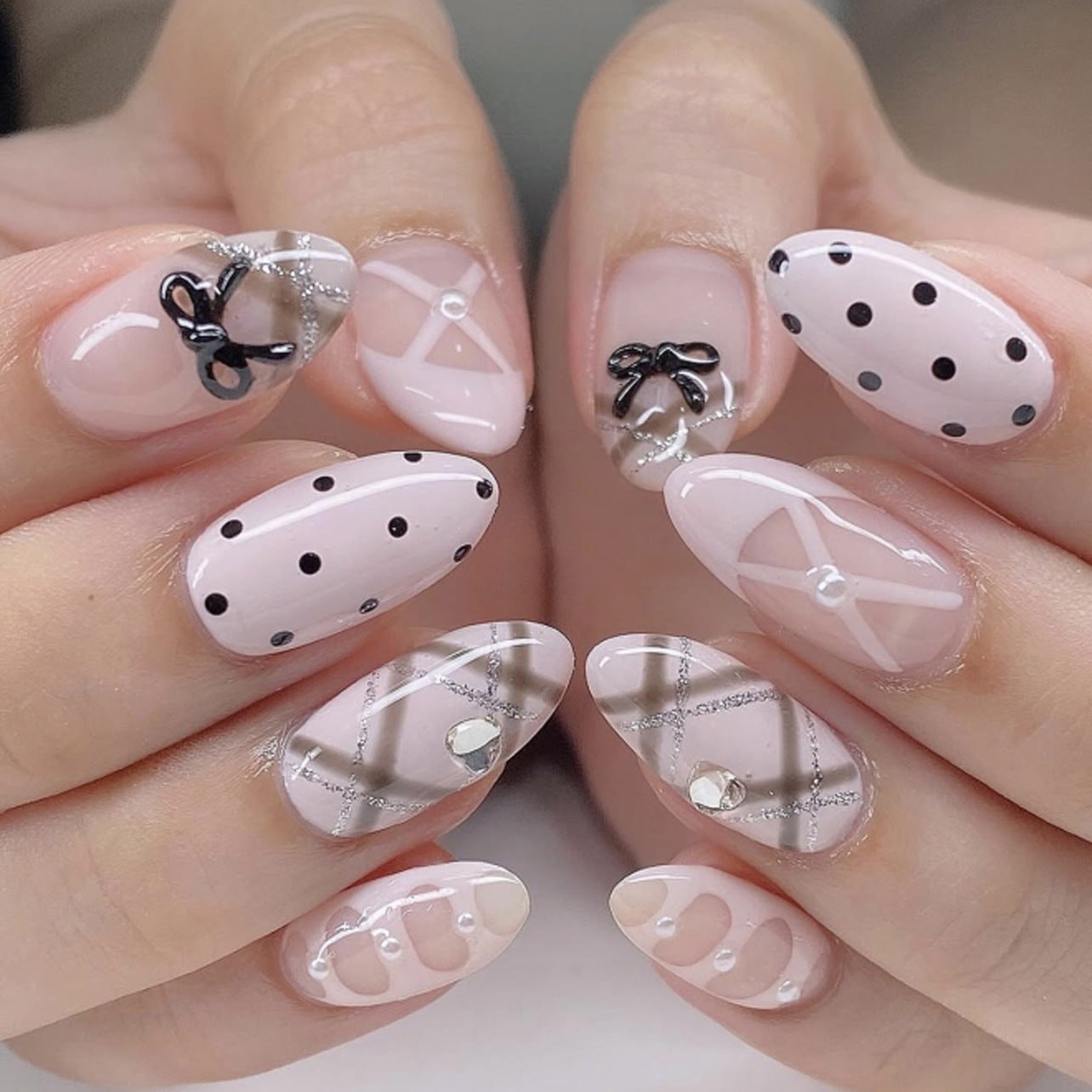 Gothic Designer Nail Set 10 Pieces
