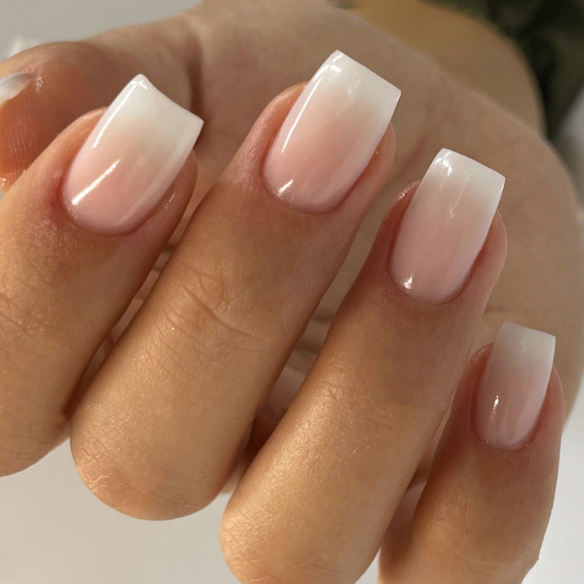 Beautiful Classic Nail Set 10 Pieces