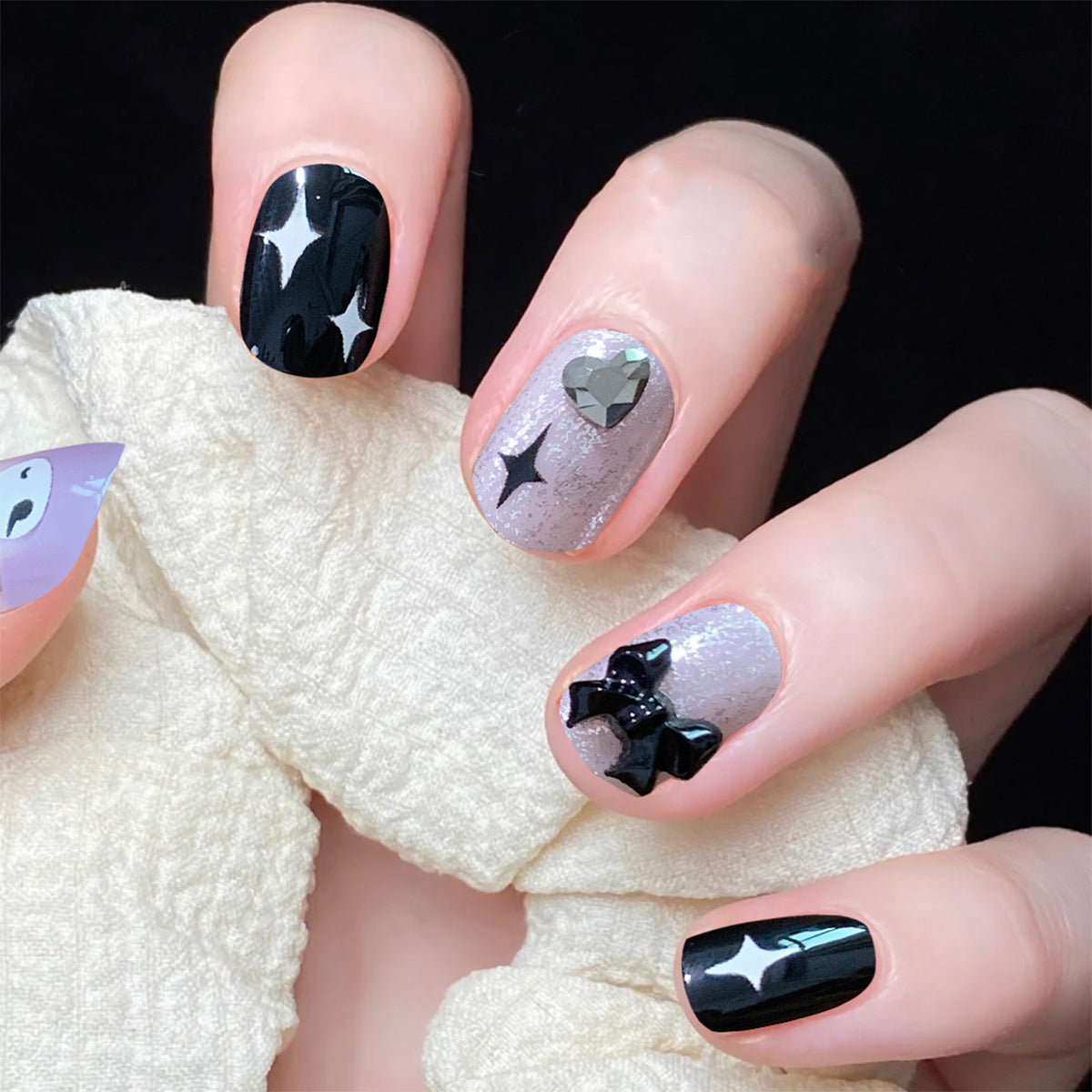 Stunning Glossy Nail Set 10 Pieces