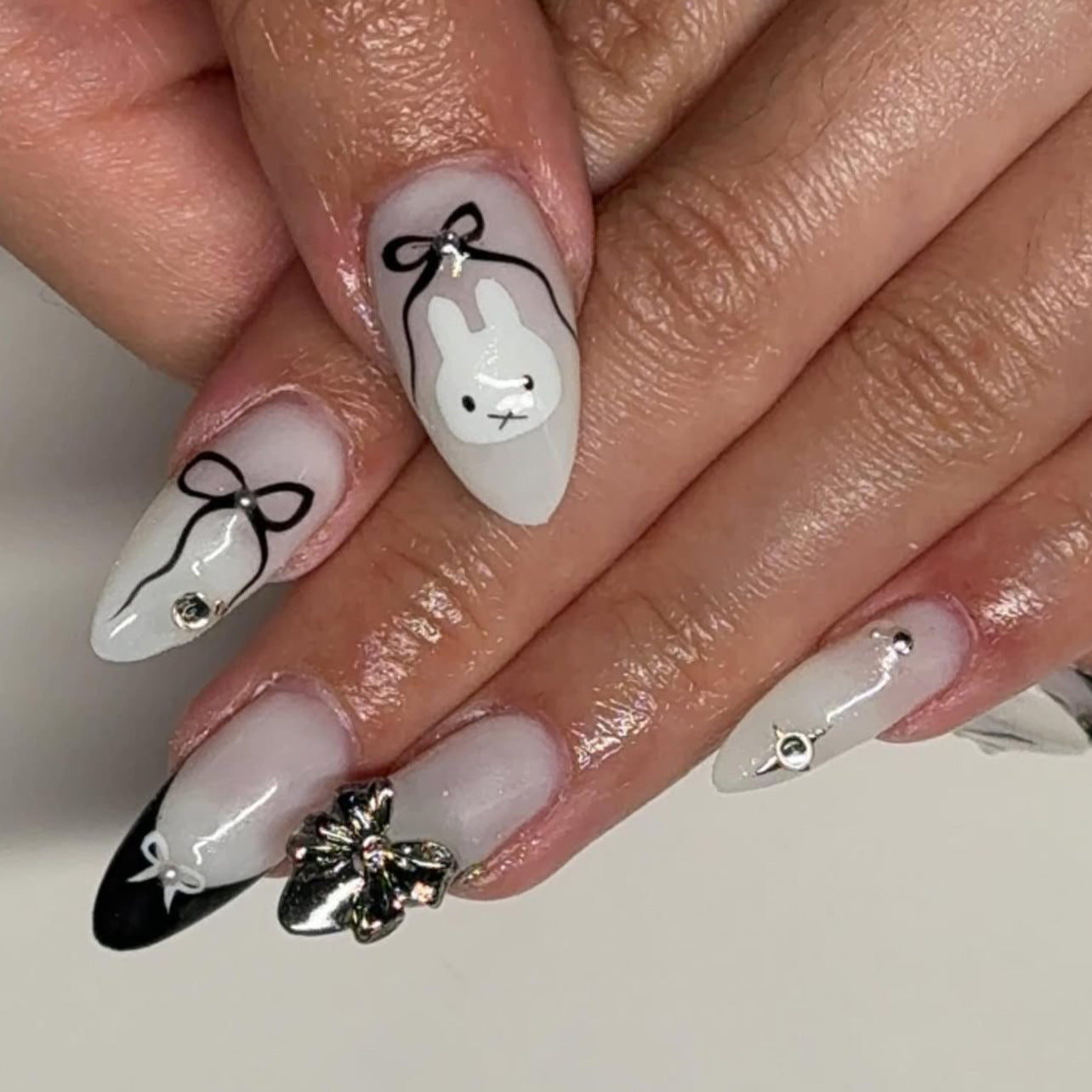 Handcrafted Sparkle Nail Set 10 Pieces