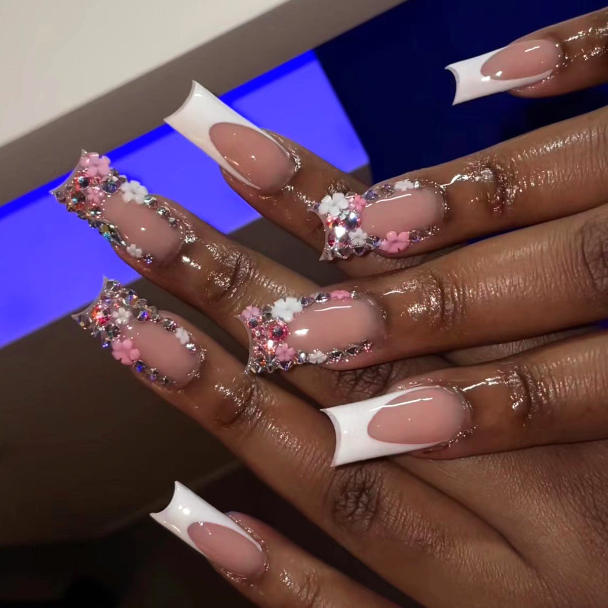 Nude Designer Nail Set 10 Pieces